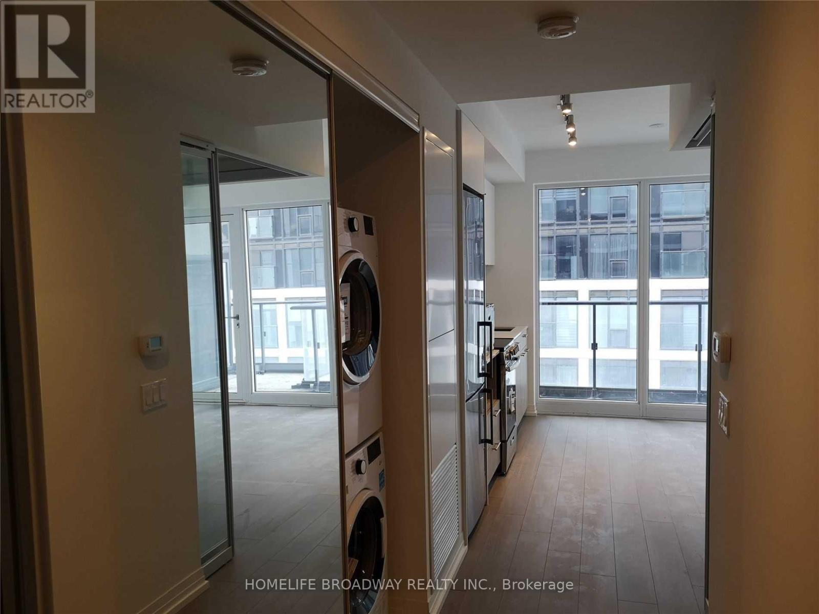 1421 - 251 Jarvis Street, Toronto, ON - Indoor