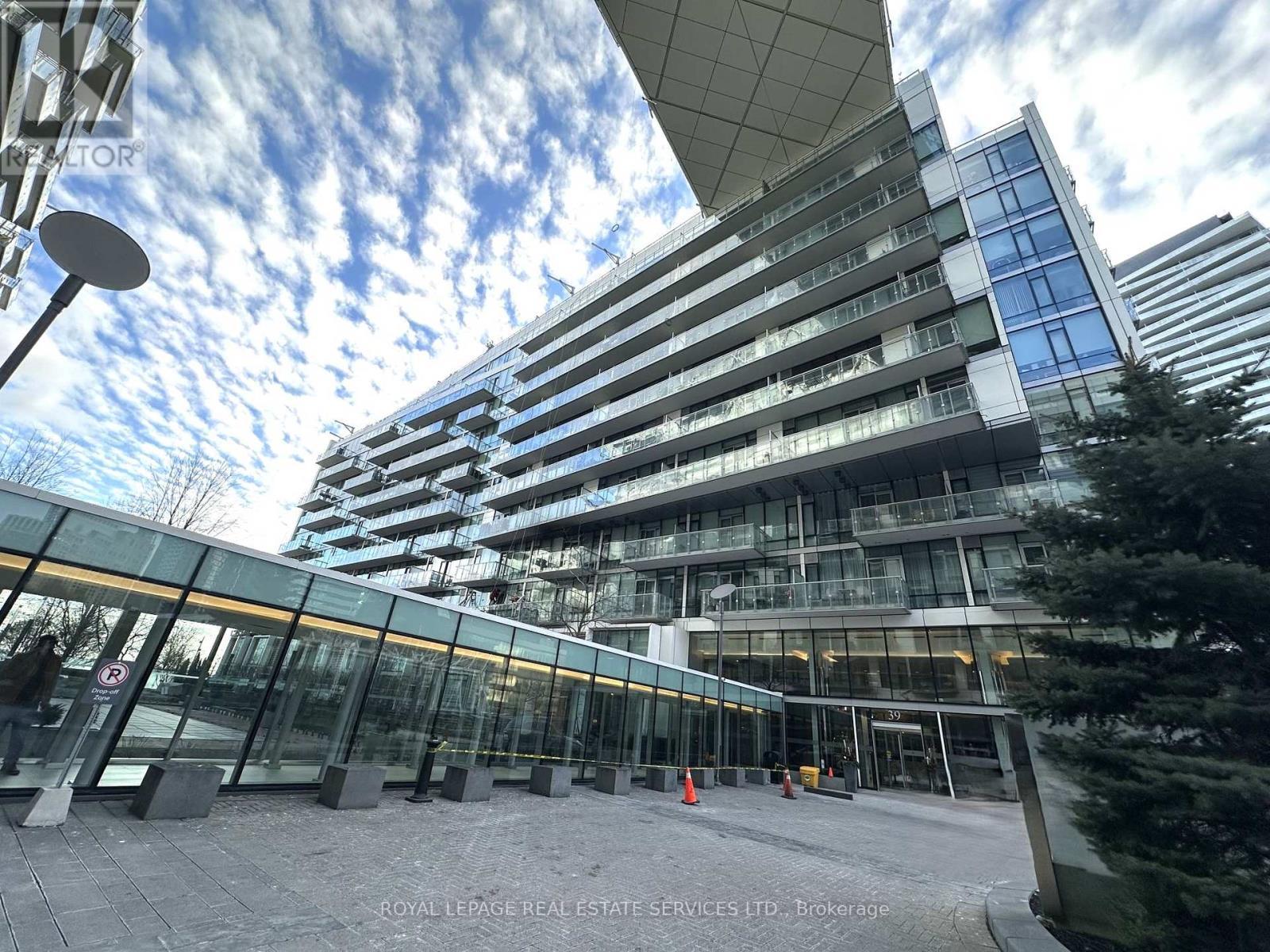818 - 39 Queens Quay E, Toronto, ON - Outdoor With Balcony
