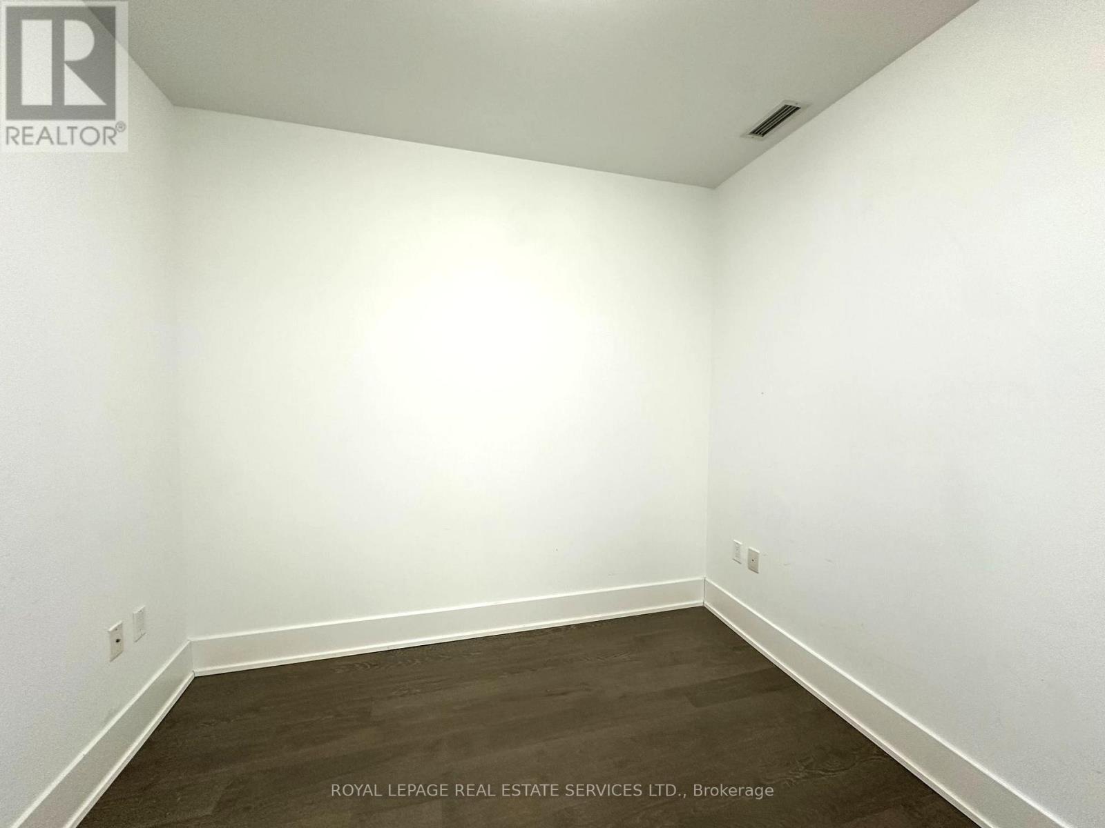 818 - 39 Queens Quay E, Toronto, ON - Indoor Photo Showing Other Room