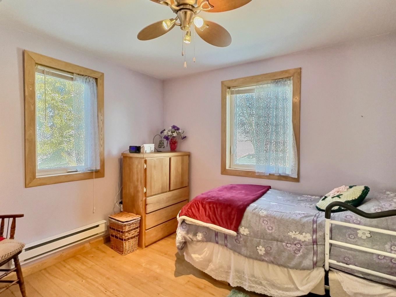 Chambre à coucher - 420 Route 101 S., Notre-Dame-Du-Nord, QC - Indoor Photo Showing Bedroom
