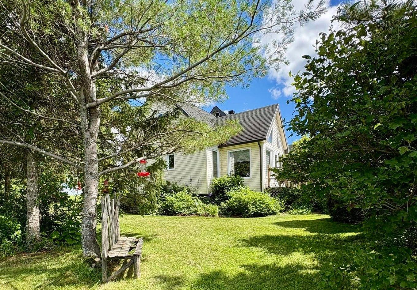 Façade - 420 Route 101 S., Notre-Dame-Du-Nord, QC - Outdoor