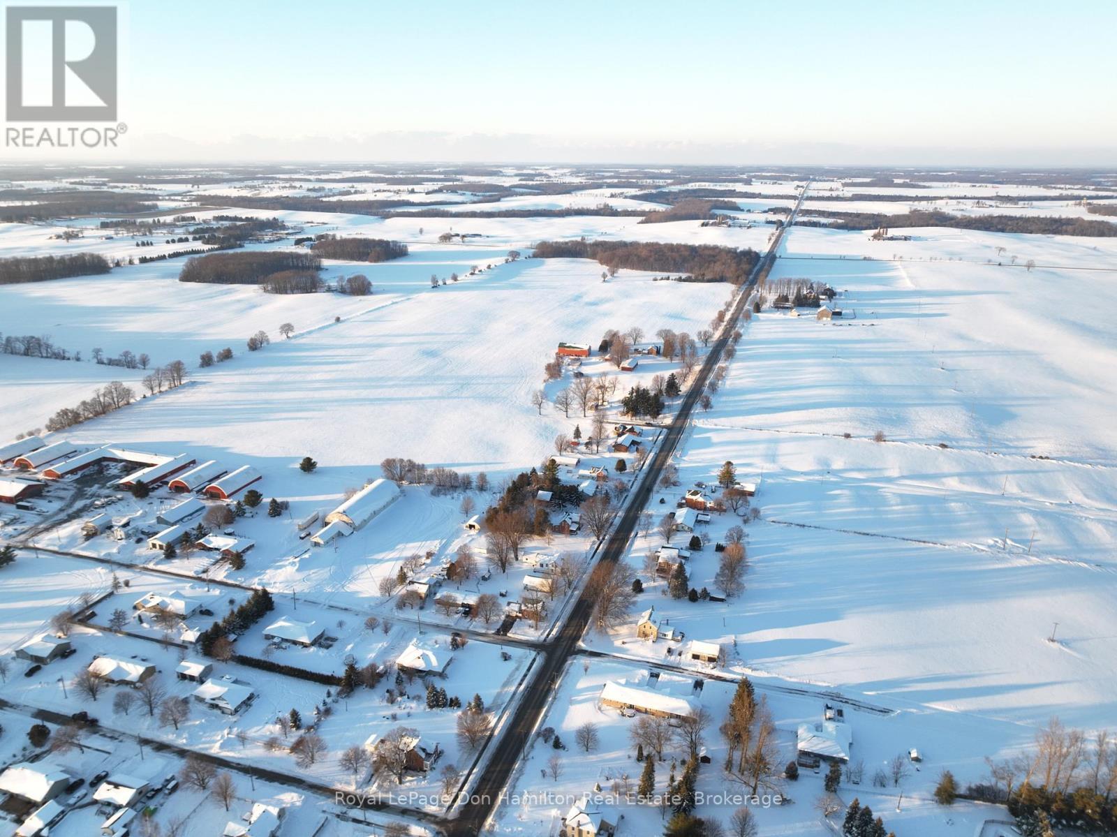 3049 Queen Street, Howick, ON - Outdoor With View