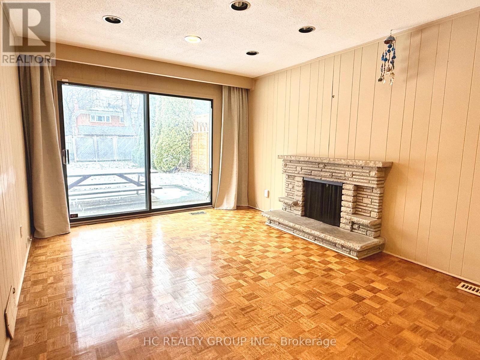 54 Kentland Crescent, Toronto, ON - Indoor With Fireplace