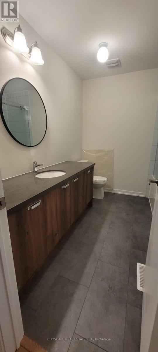 2100 Cayenne Street, Oshawa, ON - Indoor Photo Showing Bathroom