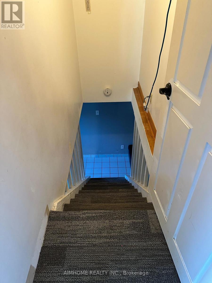 46 Elm Grove Avenue S, Richmond Hill, ON - Indoor Photo Showing Other Room