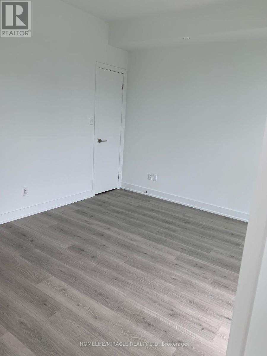 303 - 1 Climo Lane, Markham, ON - Indoor Photo Showing Other Room