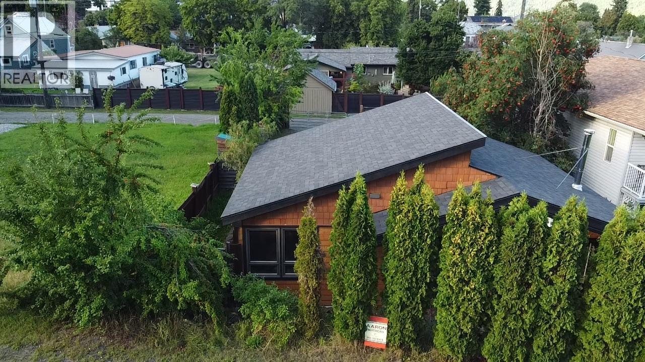 328 River Lane, Kaslo, BC - Outdoor