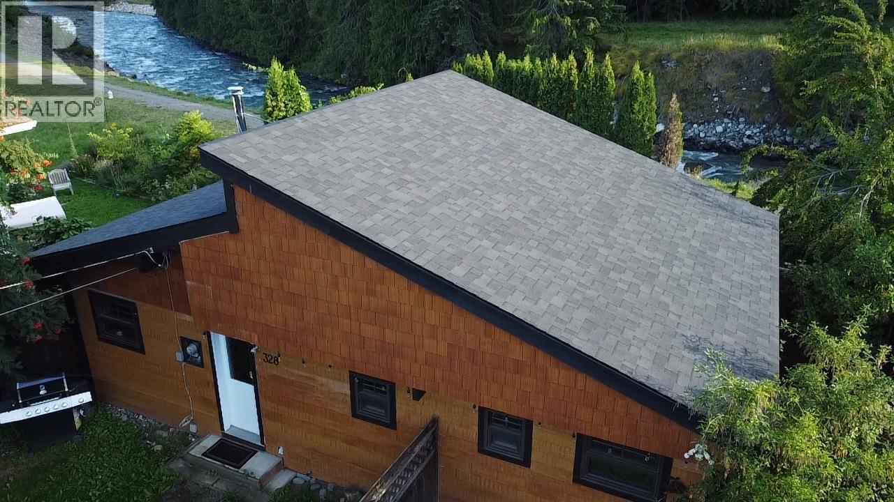 328 River Lane, Kaslo, BC - Outdoor