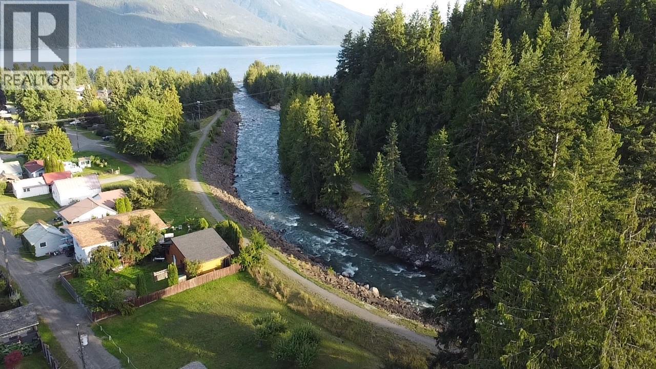 328 River Lane, Kaslo, BC - Outdoor With View