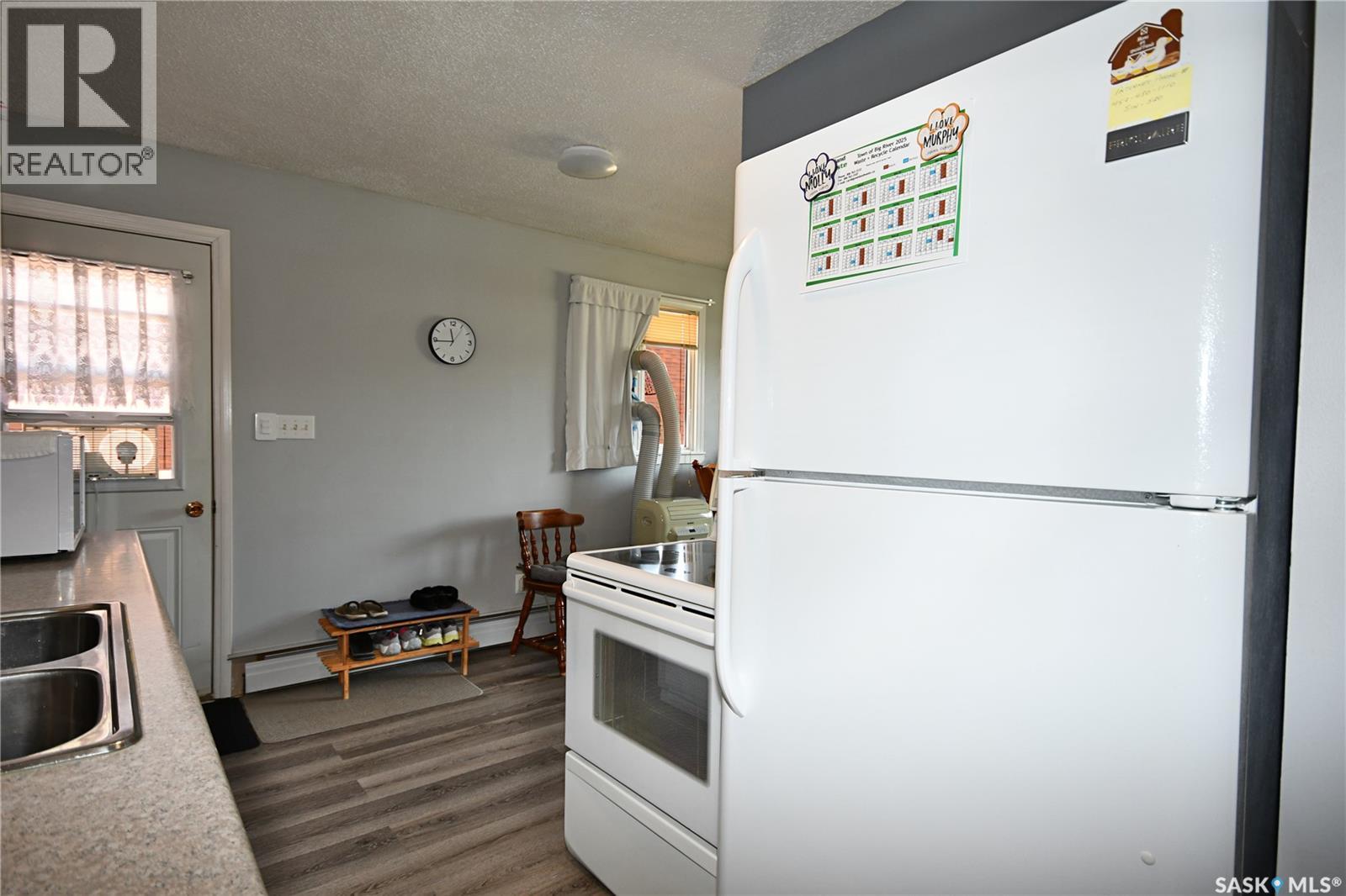 110 7Th Avenue S, Big River, SK - Indoor Photo Showing Kitchen