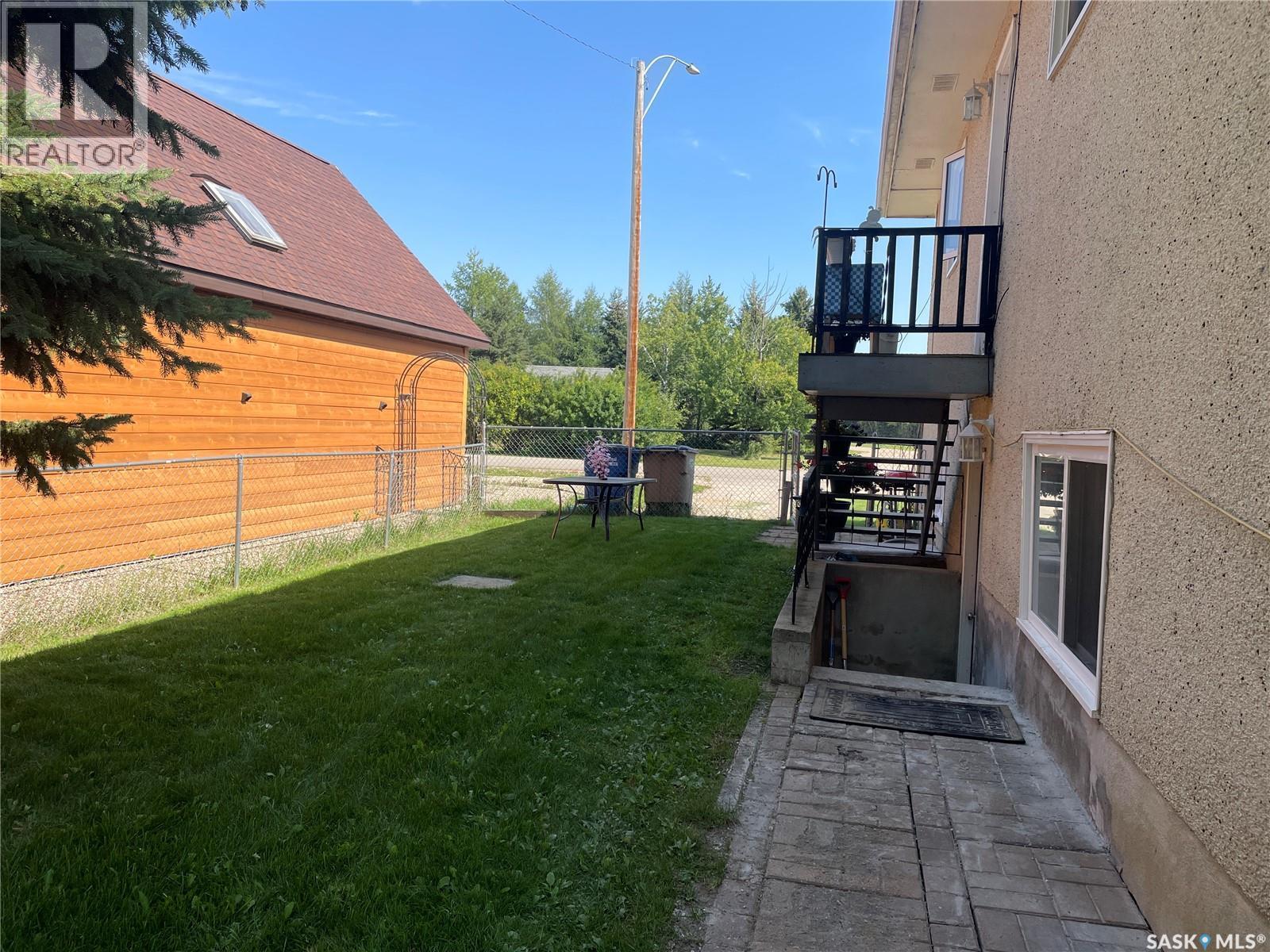 110 7Th Avenue S, Big River, SK - Outdoor