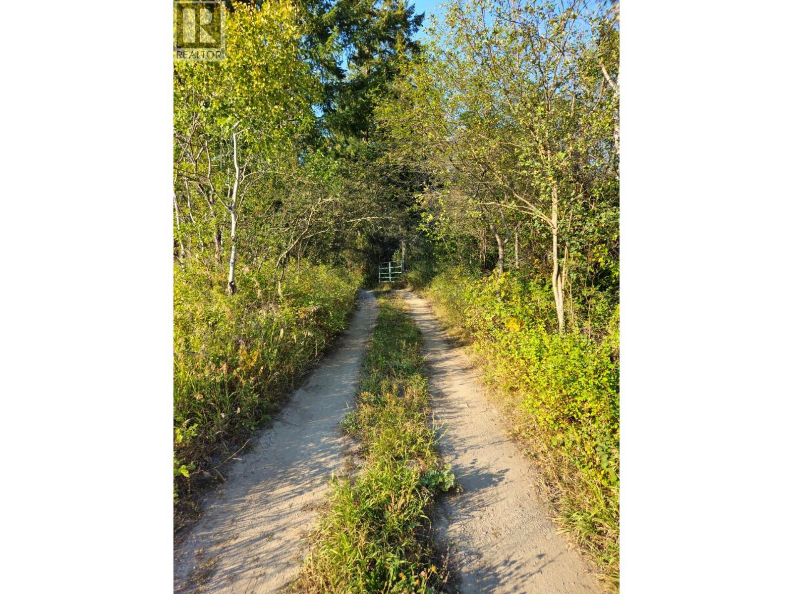 588 Hagey Road, Creston, BC