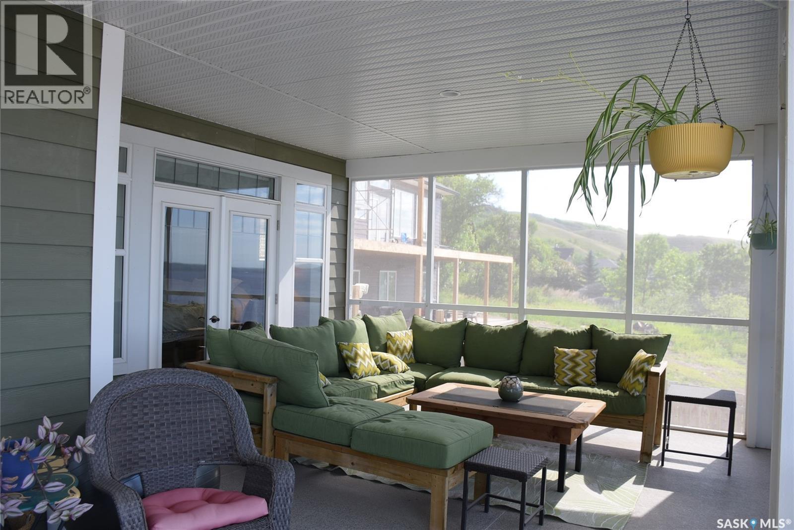 50 Aaron Place, North Qu'Appelle Rm No. 187, SK - With Deck Patio Veranda With Exterior