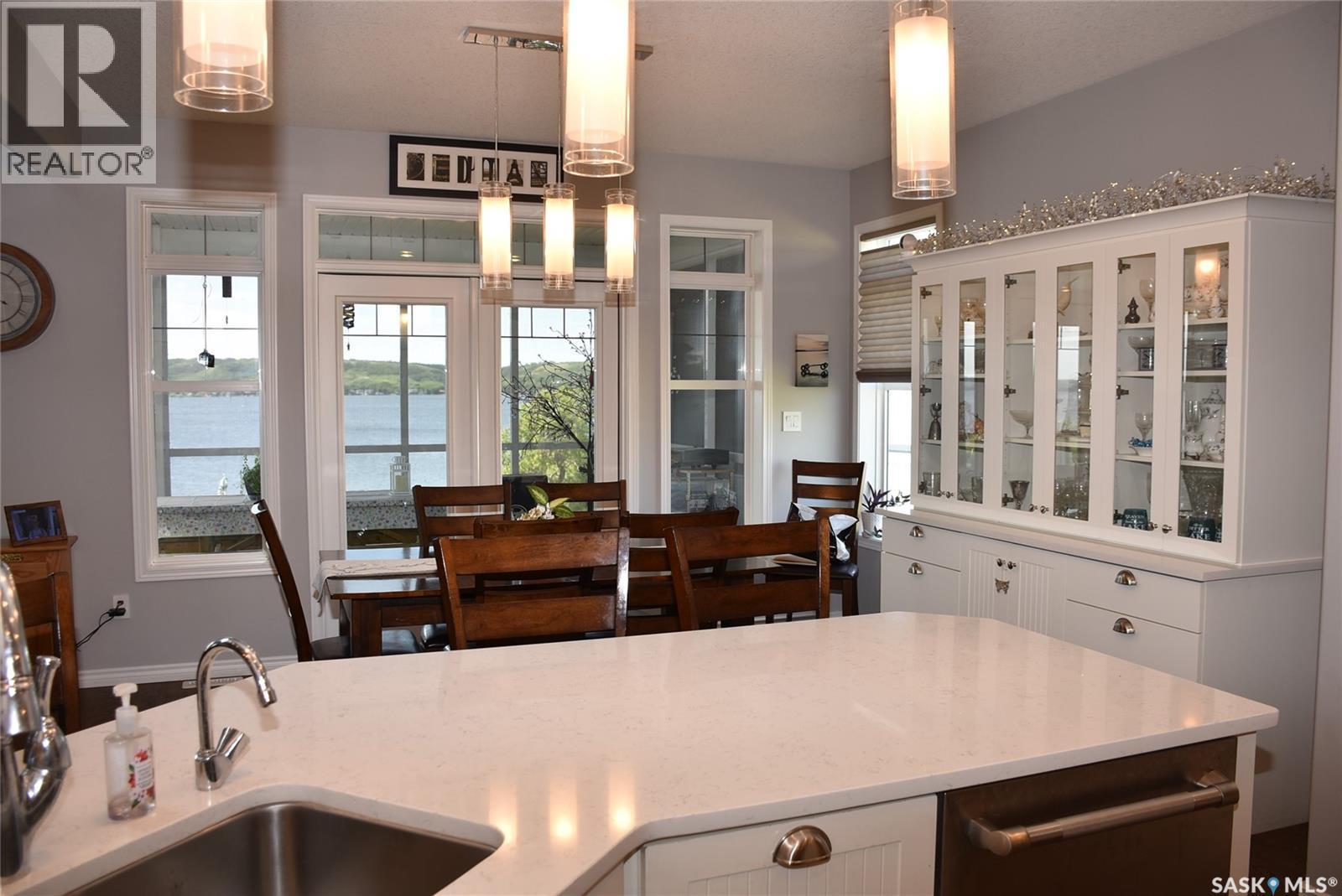 50 Aaron Place, North Qu'Appelle Rm No. 187, SK - Indoor Photo Showing Kitchen