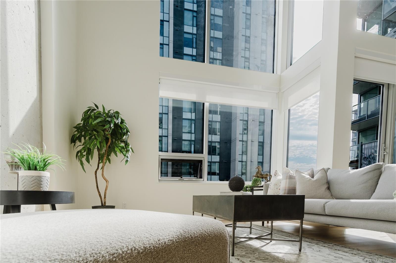 515-989 Johnson St, Victoria, BC - Indoor