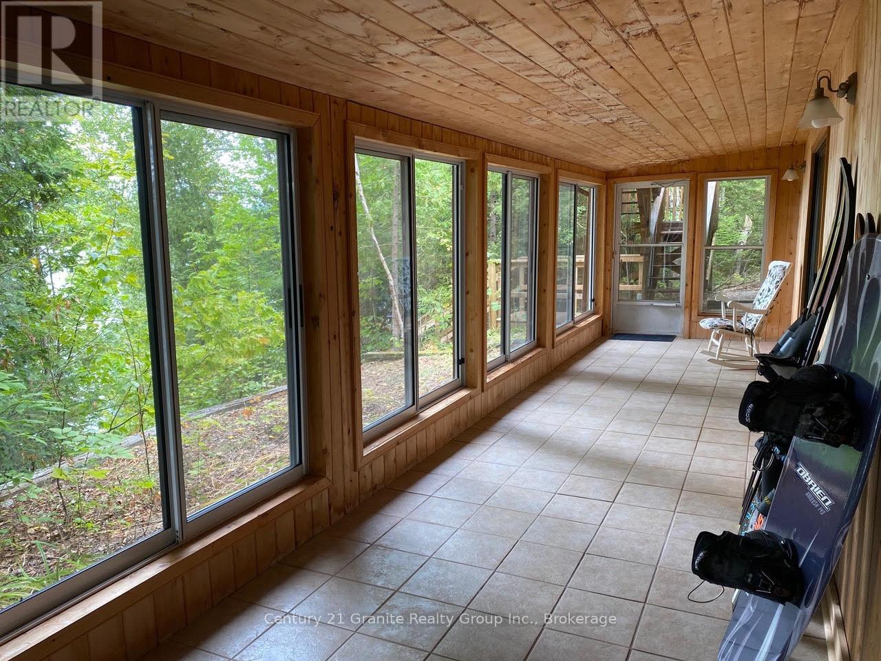 1119 Wampum Road, Dysart Et Al (Dudley), ON - Indoor Photo Showing Other Room