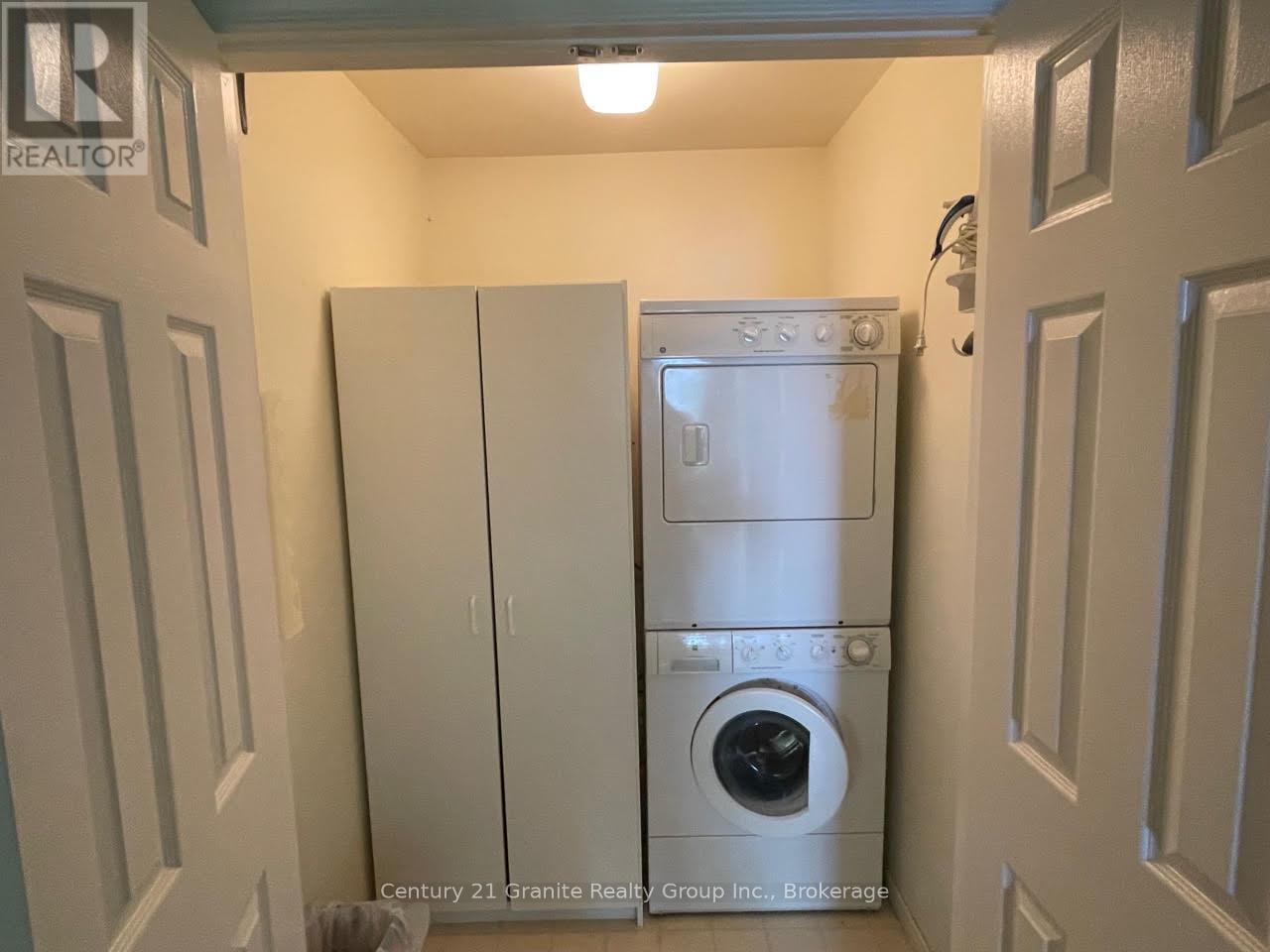 1119 Wampum Road, Dysart Et Al (Dudley), ON - Indoor Photo Showing Laundry Room