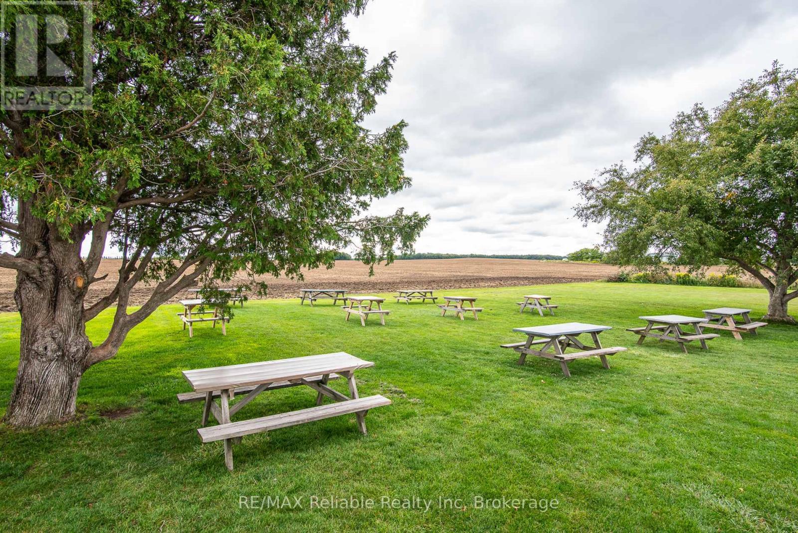 6 Kings Hwy 4, Huron East (Tuckersmith), ON