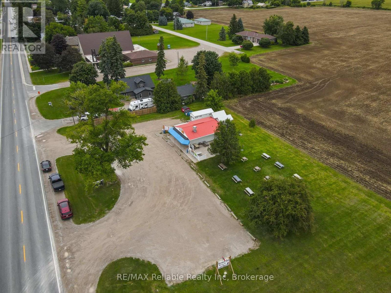 6 Kings Hwy 4, Huron East (Tuckersmith), ON