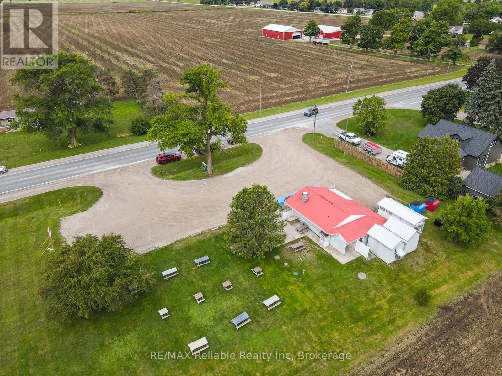 6 Kings Hwy 4, Huron East (Tuckersmith), ON