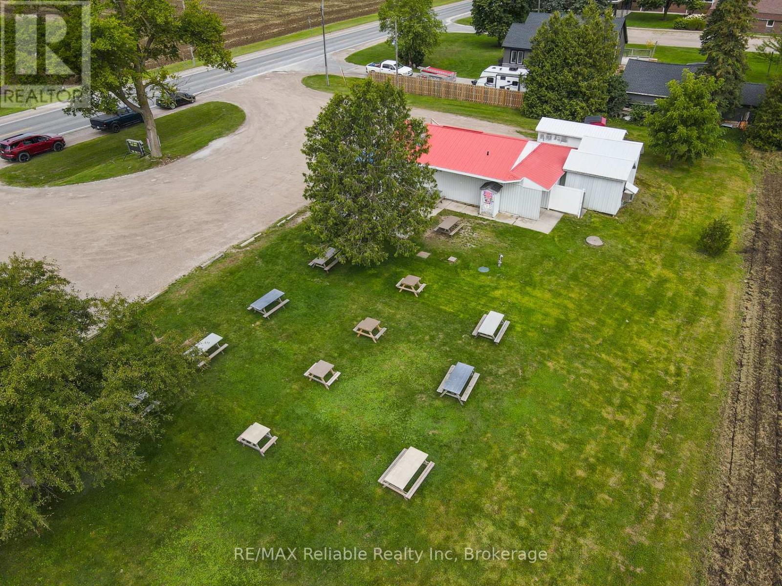 6 Kings Hwy 4, Huron East (Tuckersmith), ON