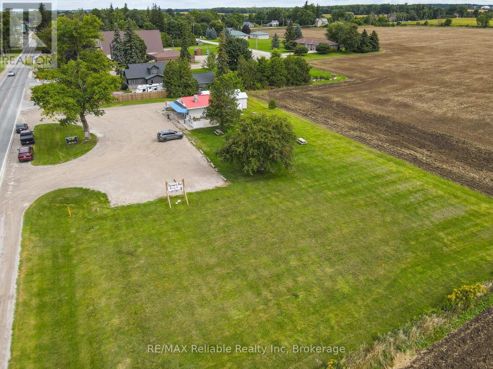 6 Kings Hwy 4, Huron East (Tuckersmith), ON