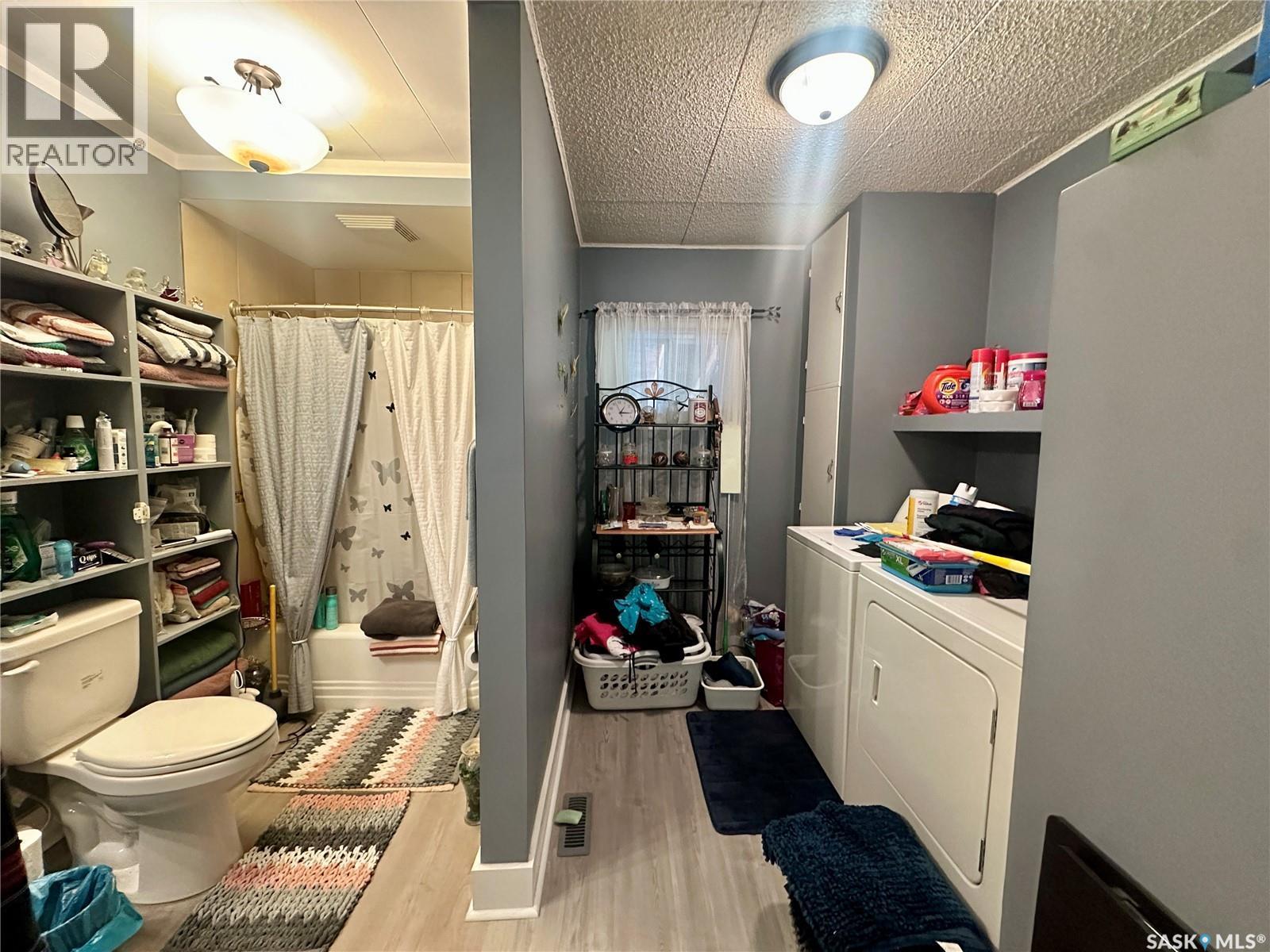 346 Cotter Street, Kamsack, SK - Indoor