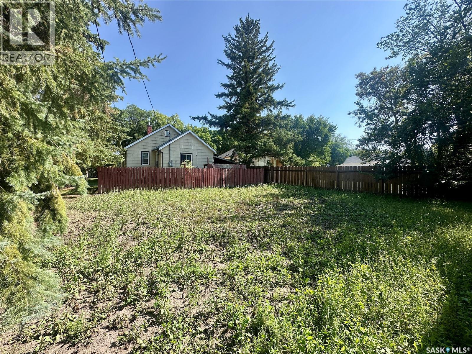 346 Cotter Street, Kamsack, SK - Outdoor