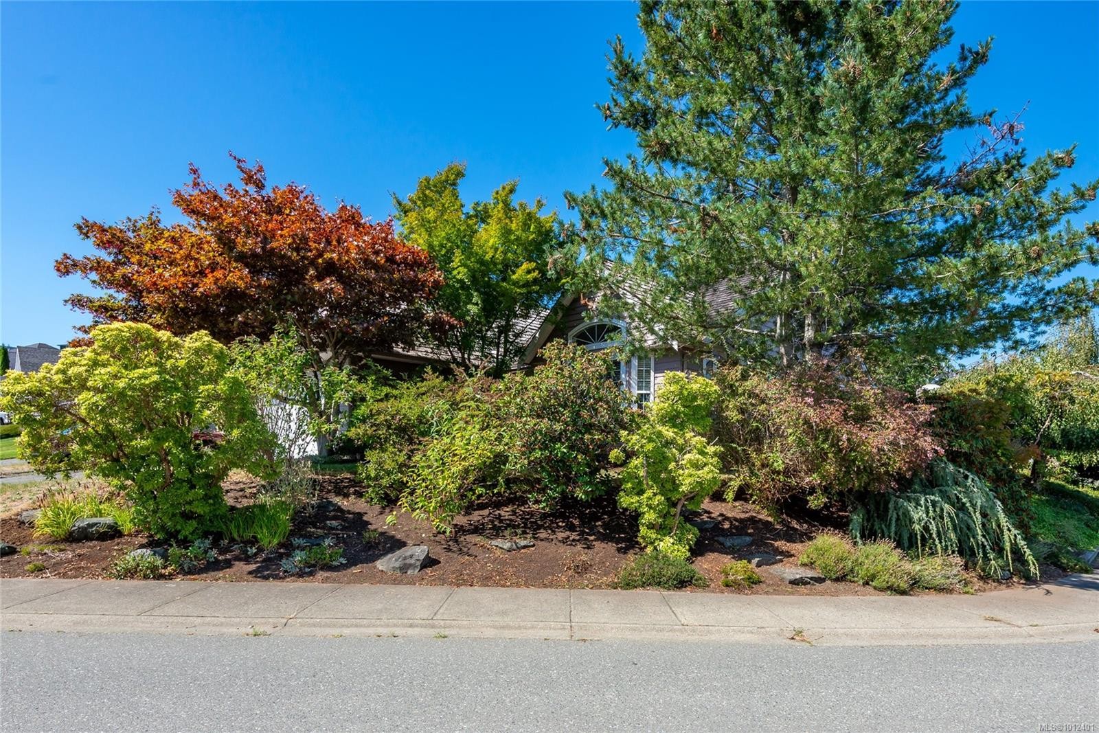 2702 Eden St, Campbell River, BC