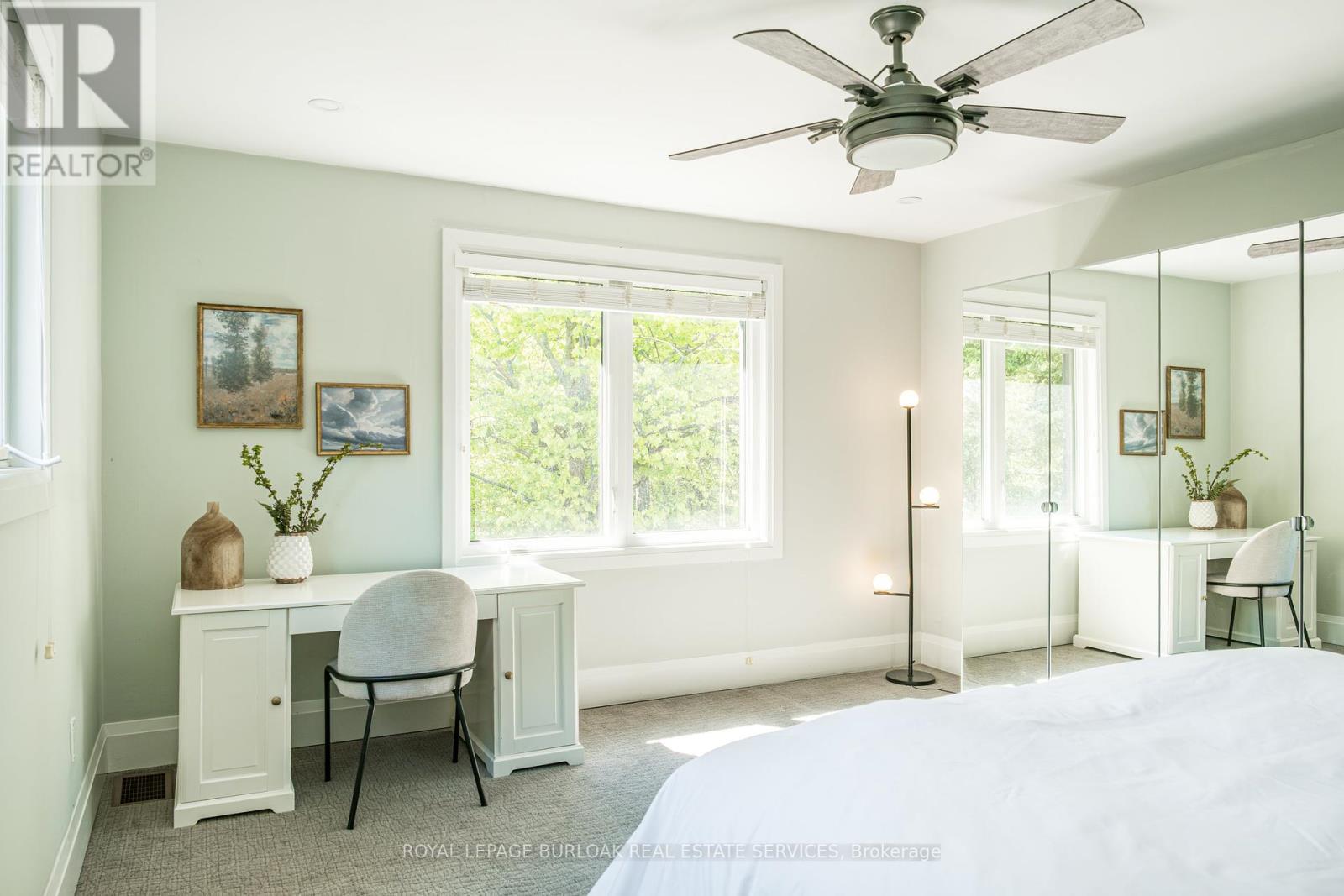 3 Oakwood Place, Hamilton, ON - Indoor Photo Showing Other Room