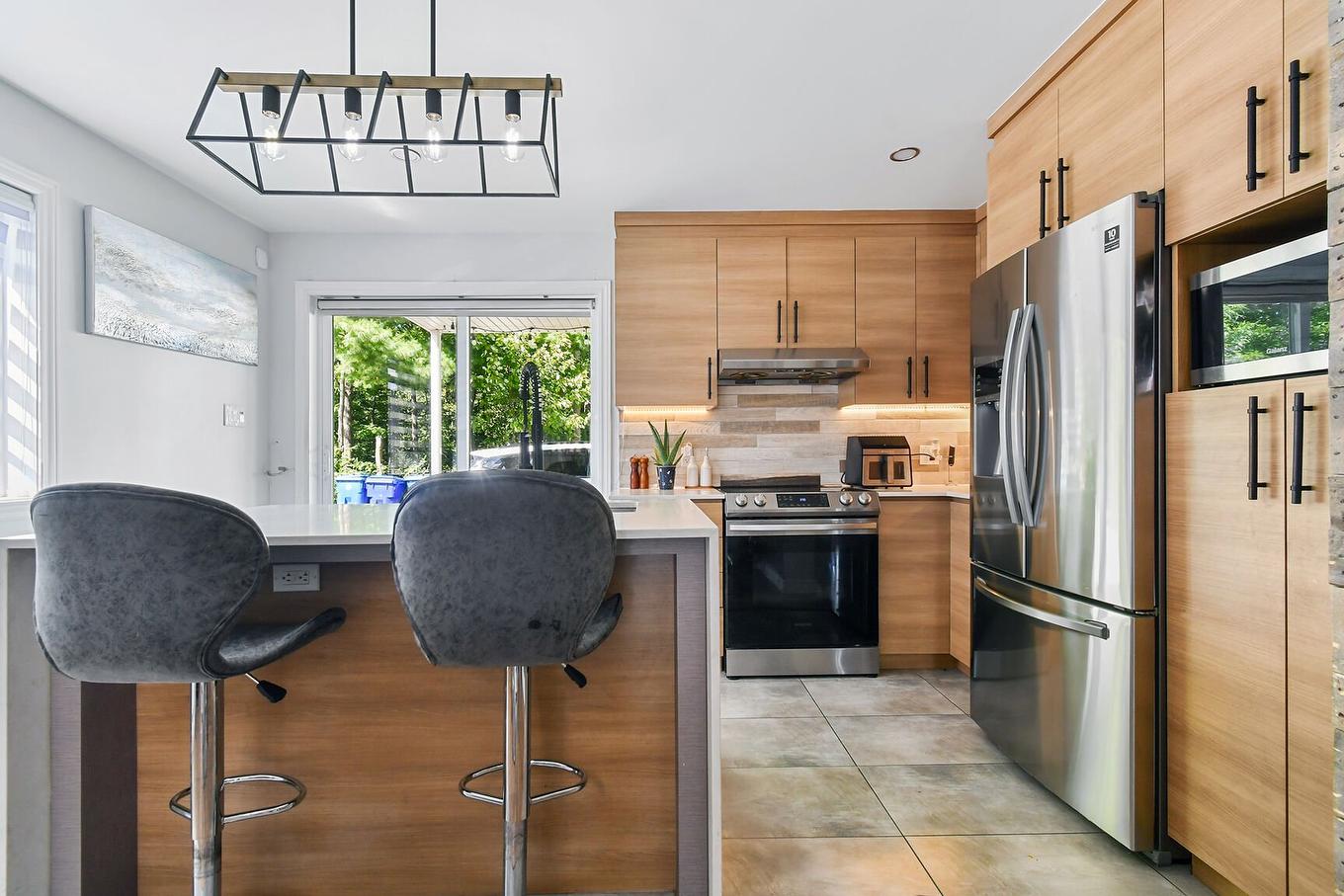 Kitchen - 9815 Rue Henri-Piché, Mirabel, QC - Indoor Photo Showing Kitchen
