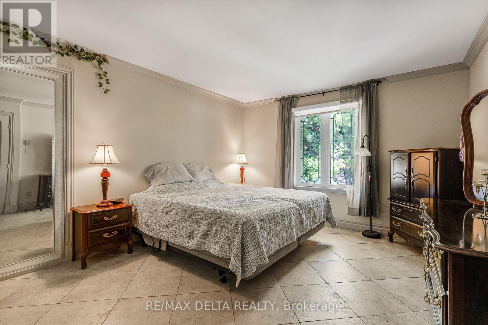 455 Front Road W, Champlain, ON - Indoor Photo Showing Bedroom