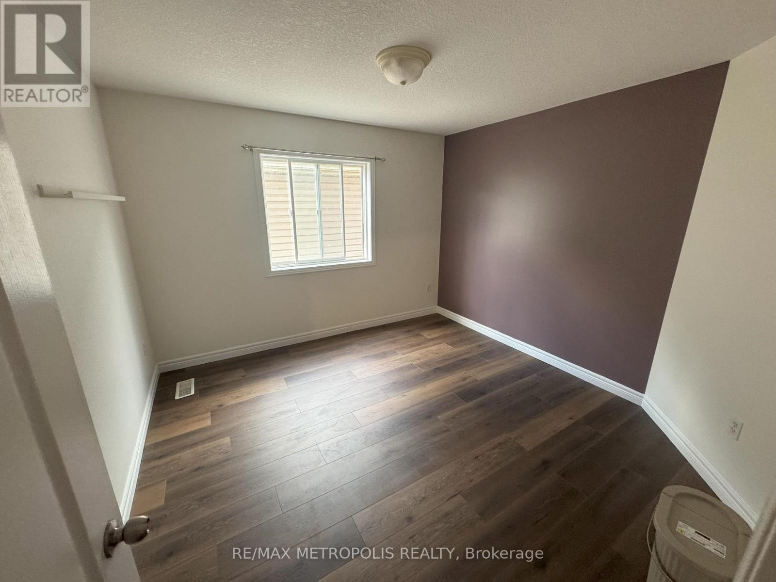 Room 1 - 770 Brandenburg Boulevard, Waterloo, ON - Indoor Photo Showing Other Room