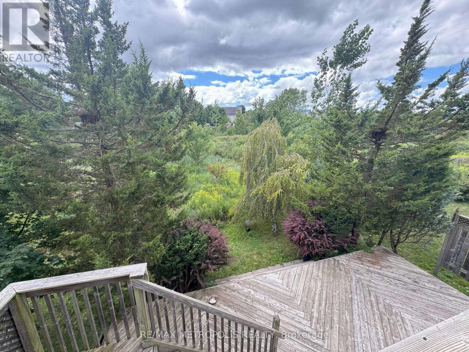 Room 3 - 770 Brandenburg Boulevard, Waterloo, ON - Outdoor