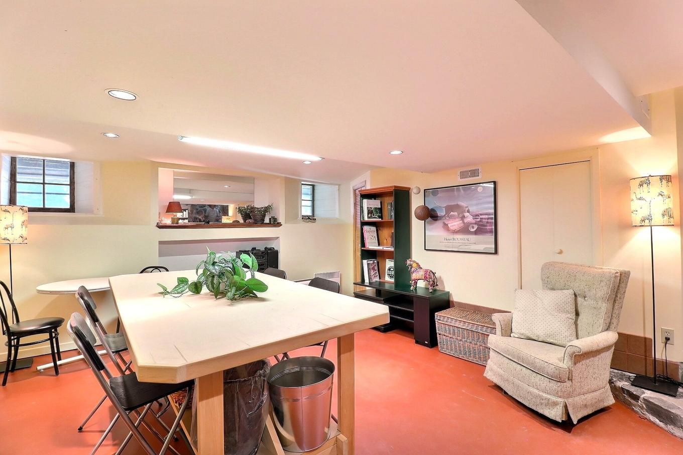 Family room - 987 Ch. De La Montagne, Mont-Saint-Hilaire, QC - Indoor Photo Showing Other Room