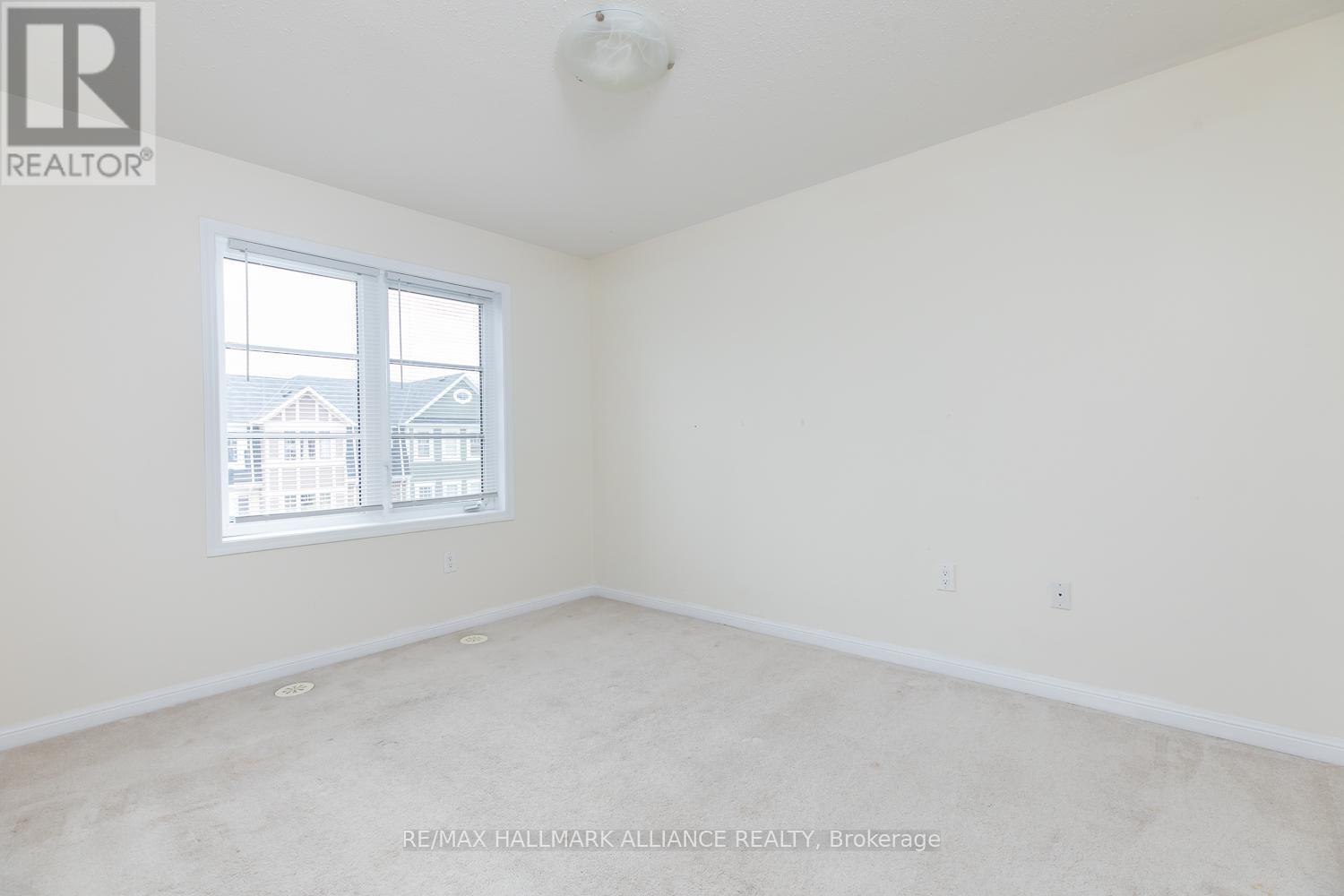 142 Baycliffe Crescent, Brampton, ON - Indoor Photo Showing Other Room