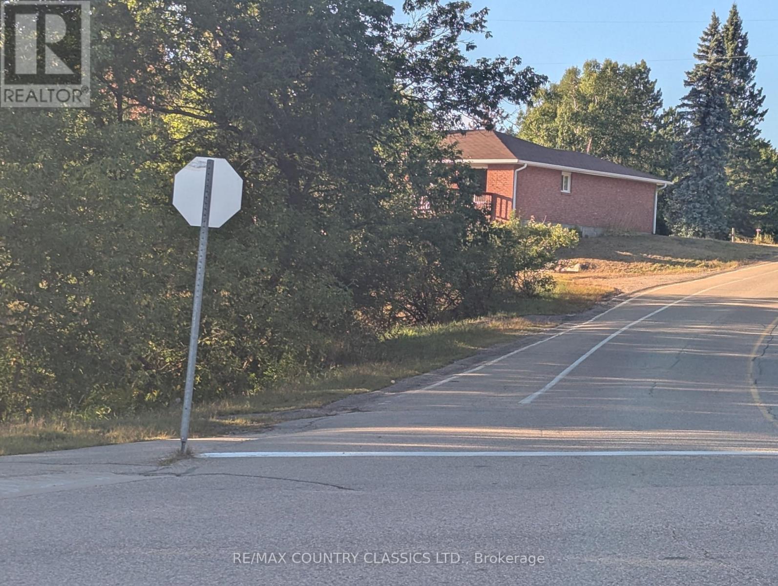00000 Opeongo Line, Madawaska Valley, ON