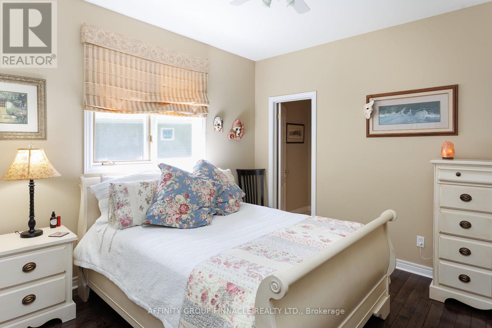 12 Edgewood Drive, Kawartha Lakes (Verulam), ON - Indoor Photo Showing Bedroom