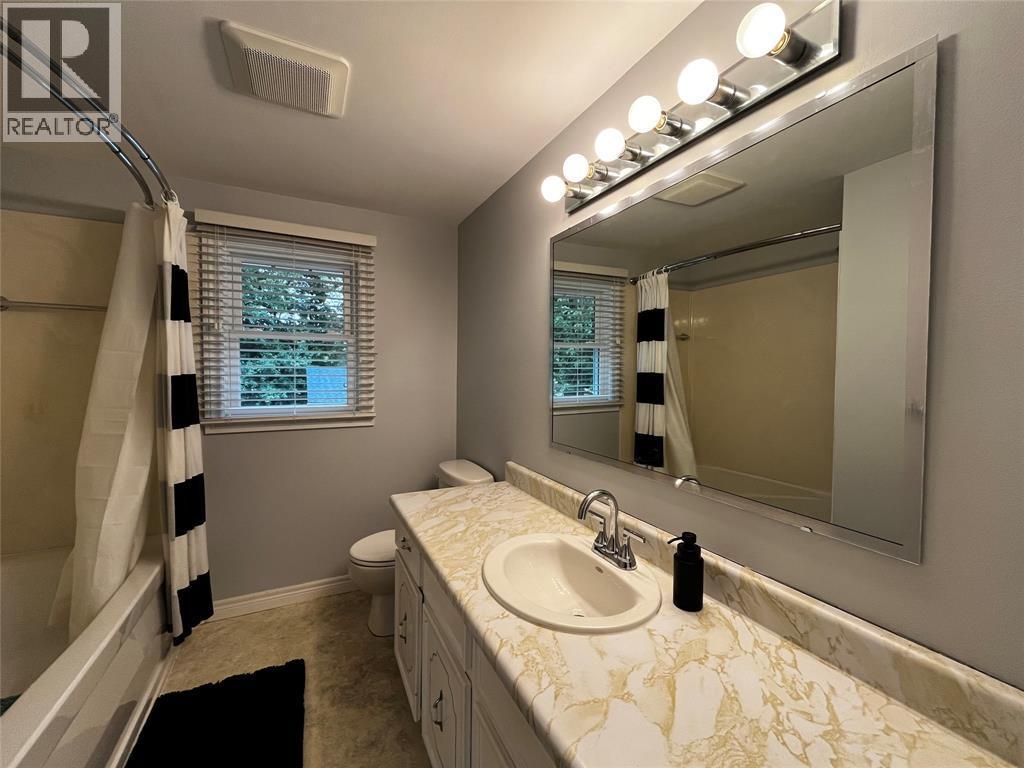 1245 Birkdale Crescent, Sarnia, ON