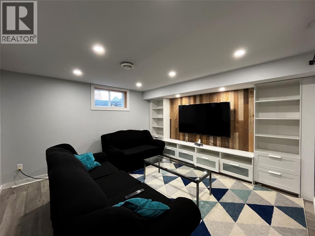 1245 Birkdale Crescent, Sarnia, ON