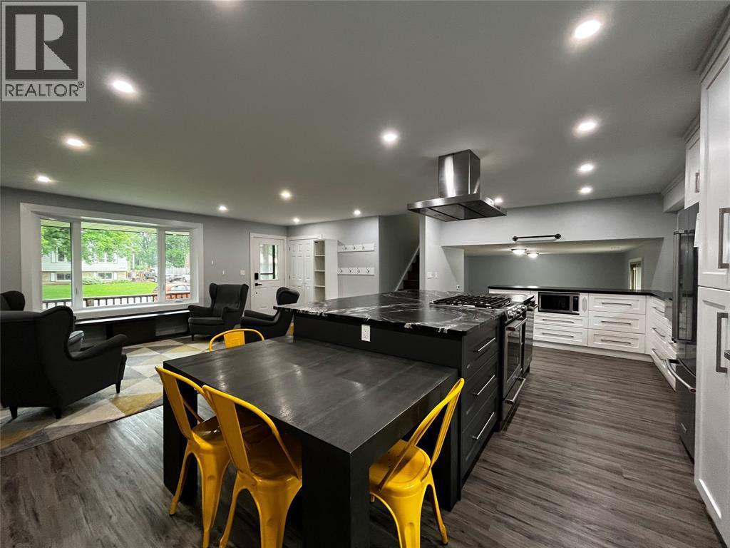 1245 Birkdale Crescent, Sarnia, ON