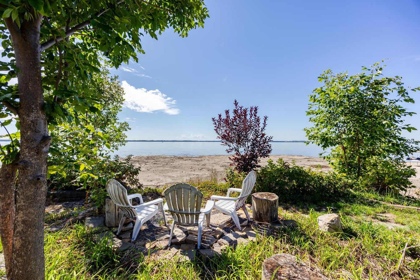 Backyard - 104 Ch. Du Vieux-Moulin, Notre-Dame-De-L'Île-Perrot, QC - Outdoor