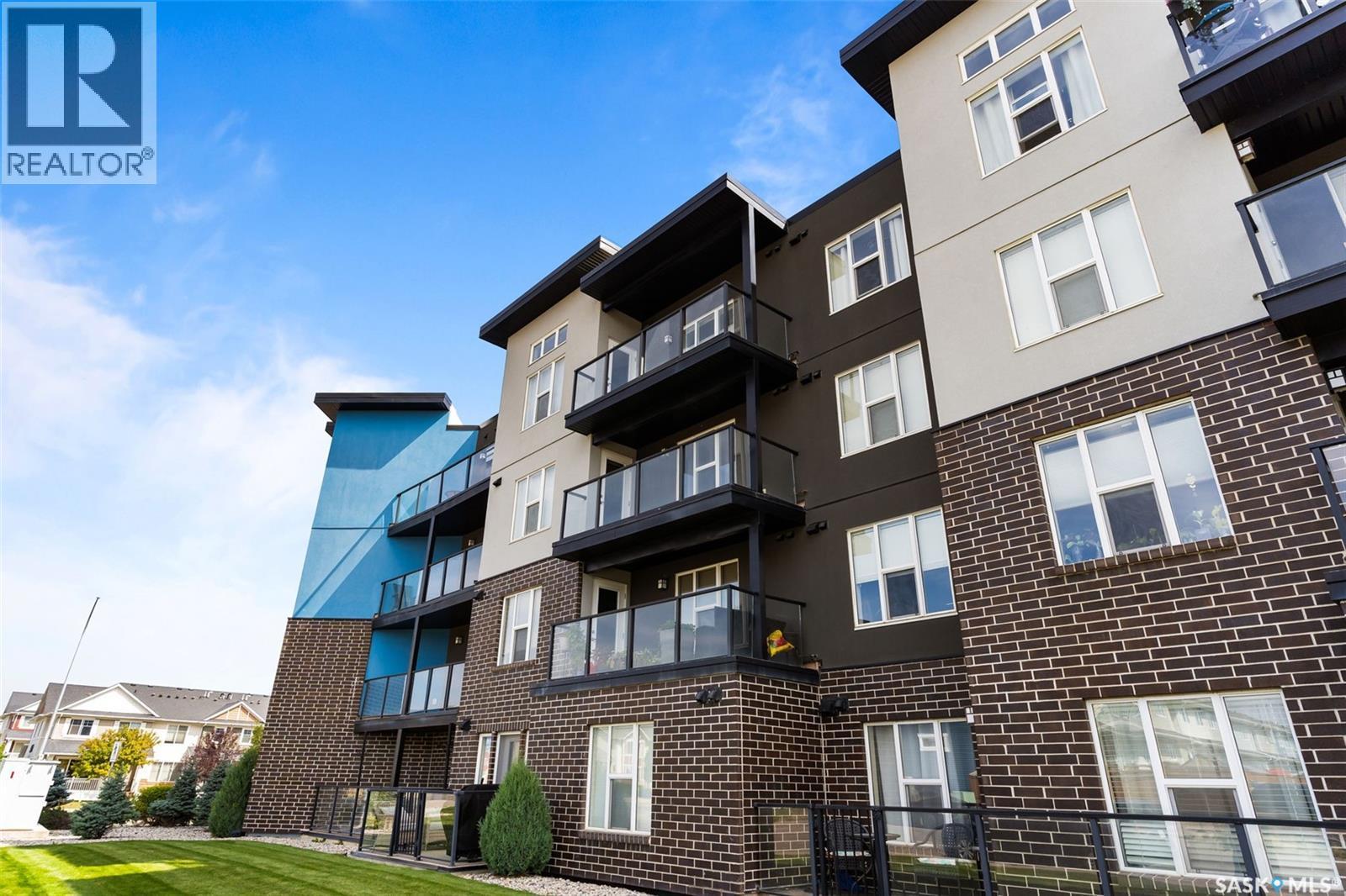 311 5301 Universal Crescent, Regina, SK - Outdoor With Balcony