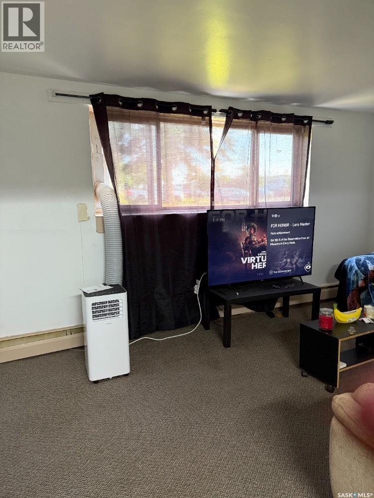 616 28Th Street E, Prince Albert, SK - Indoor Photo Showing Other Room