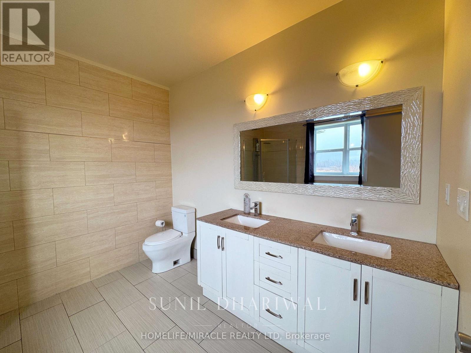 433108 4Th Line, Amaranth, ON - Indoor Photo Showing Bathroom