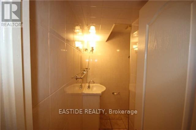 Bsmt - 27 Glenbury Drive, Vaughan, ON - Indoor Photo Showing Bathroom