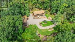 9936 ONTARIO STREET Lambton Shores (Port Franks), ON N0M 2L0