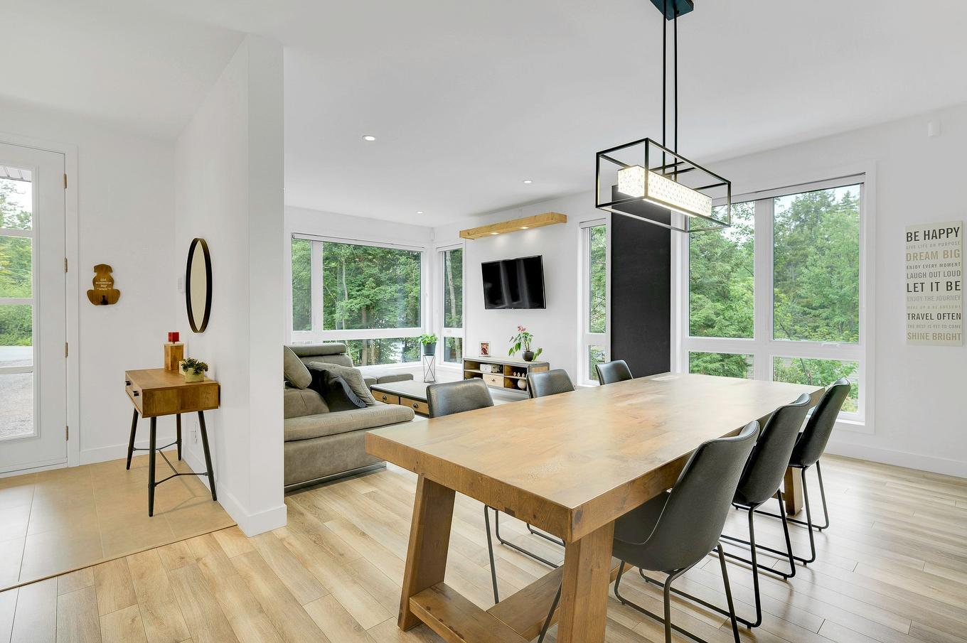 Salle à manger - 250 Rue D'Orion, Saint-Hippolyte, QC - Indoor