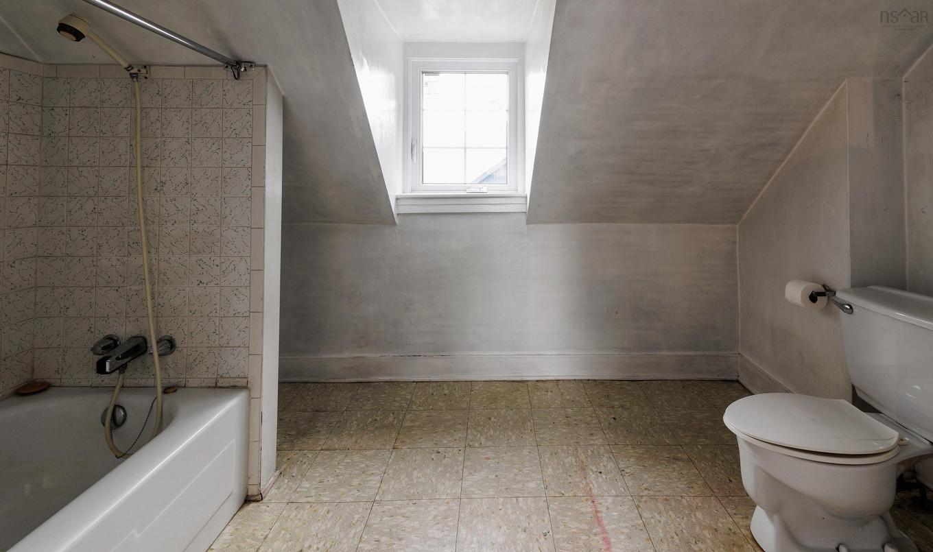 29 Willow Street, Truro, NS