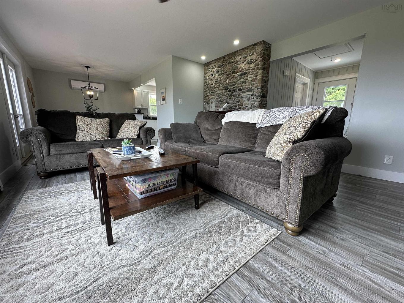 5 Eagles Nest Drive, West Bay Marshes, NS